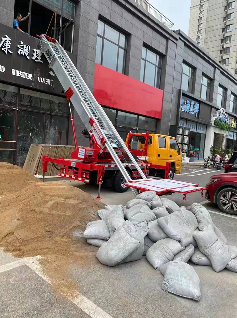 淄博云梯车租赁3.png